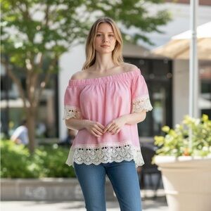 Romeo & Juliet Couture off shoulder blouse.Size M.